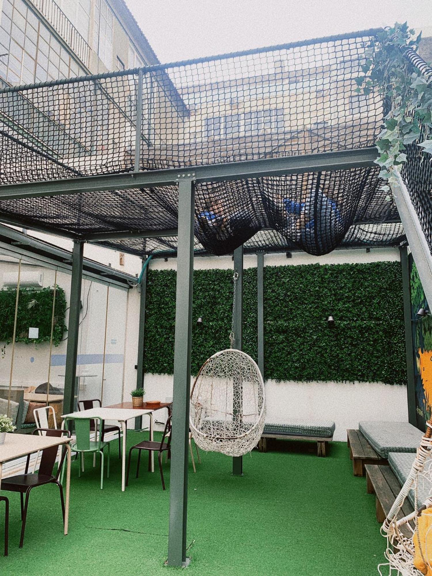 Hostel Wot Lisbon Patio Exteriér fotografie