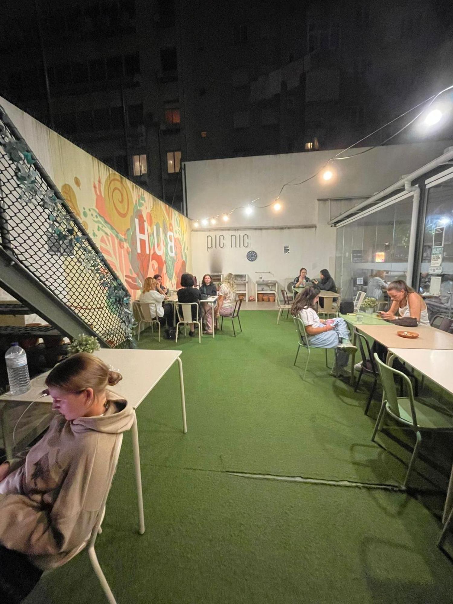 Hostel Wot Lisbon Patio Exteriér fotografie